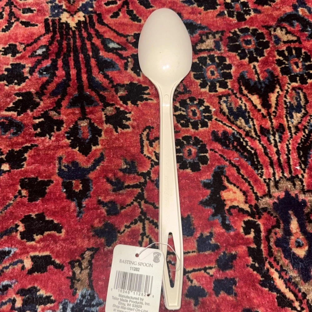 Vintage‎ Tailor Made Basting Spoon Nylon Plastic Almond 11.5
